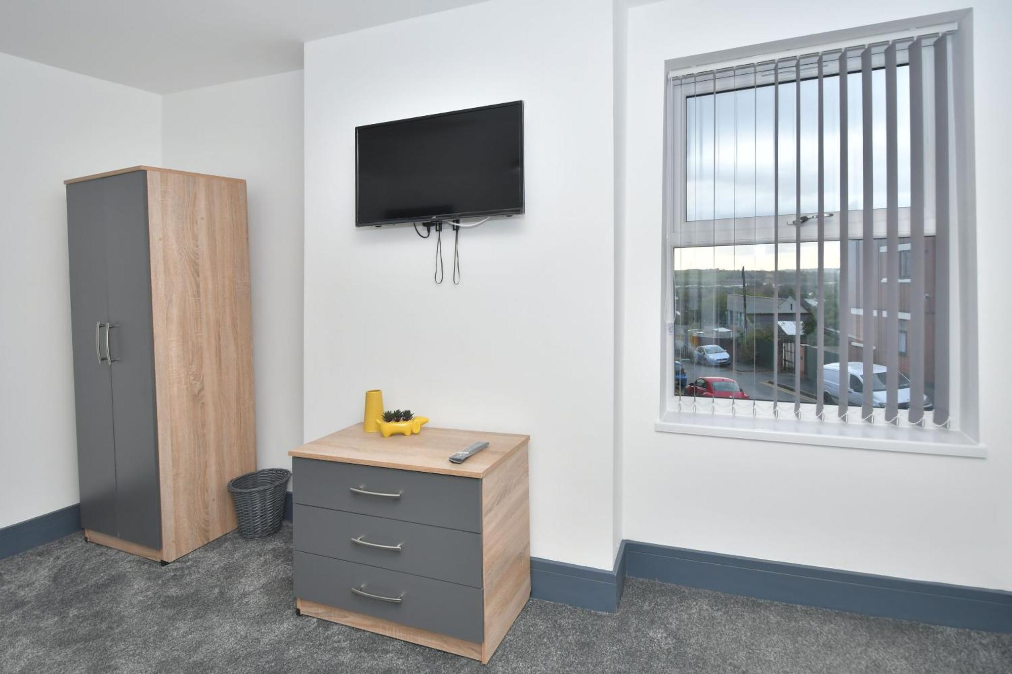 Townhouse @ 24 Brunswick Place Stoke Etruria Extérieur photo