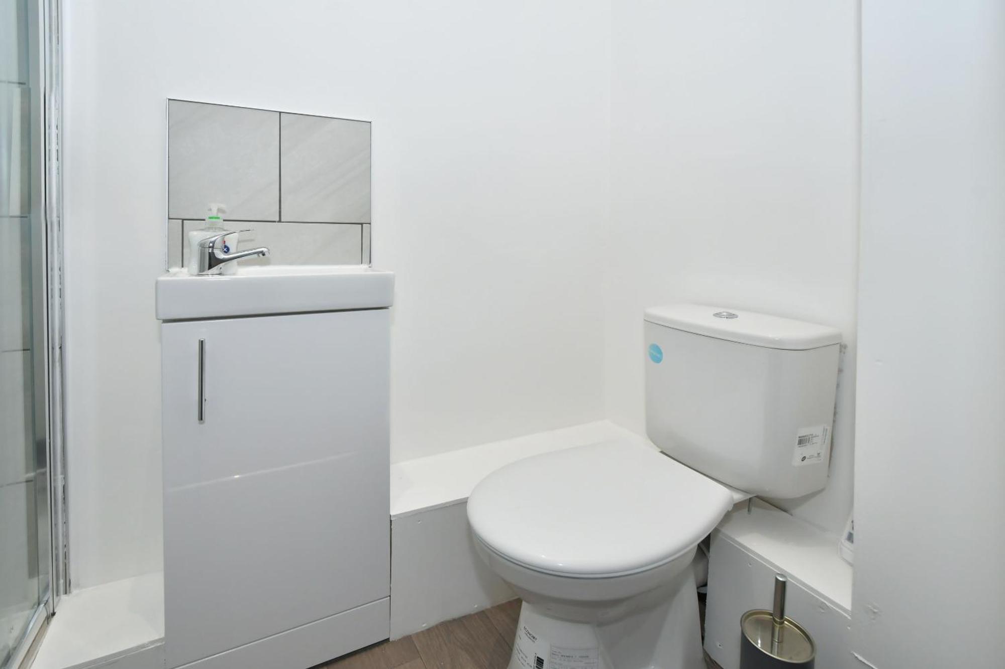 Townhouse @ 24 Brunswick Place Stoke Etruria Extérieur photo