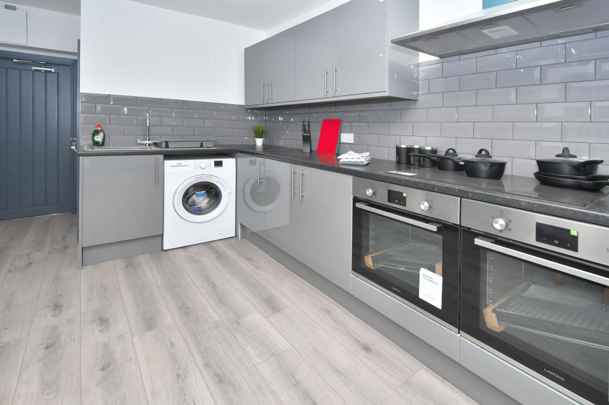 Townhouse @ 24 Brunswick Place Stoke Etruria Extérieur photo