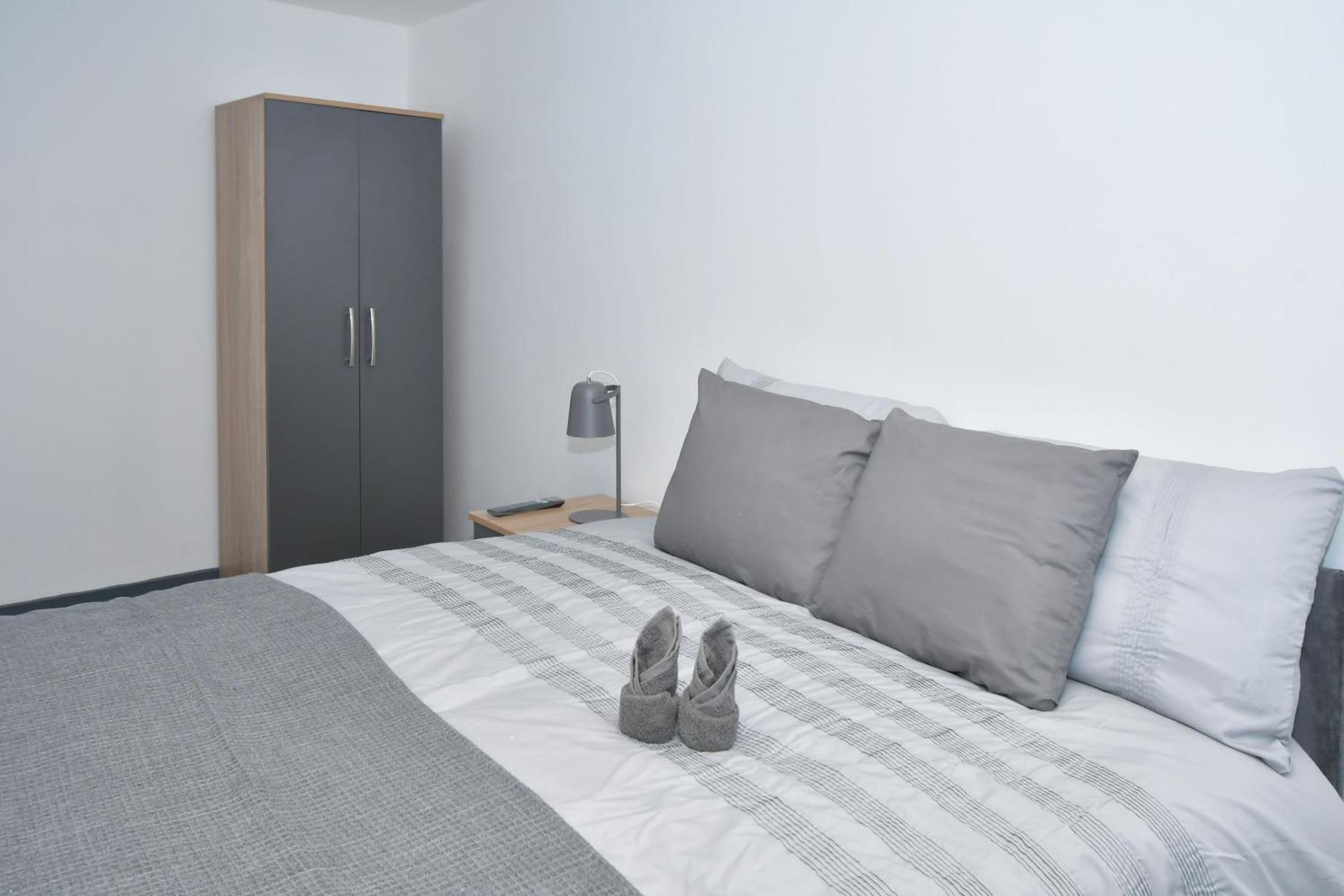 Townhouse @ 24 Brunswick Place Stoke Etruria Chambre photo