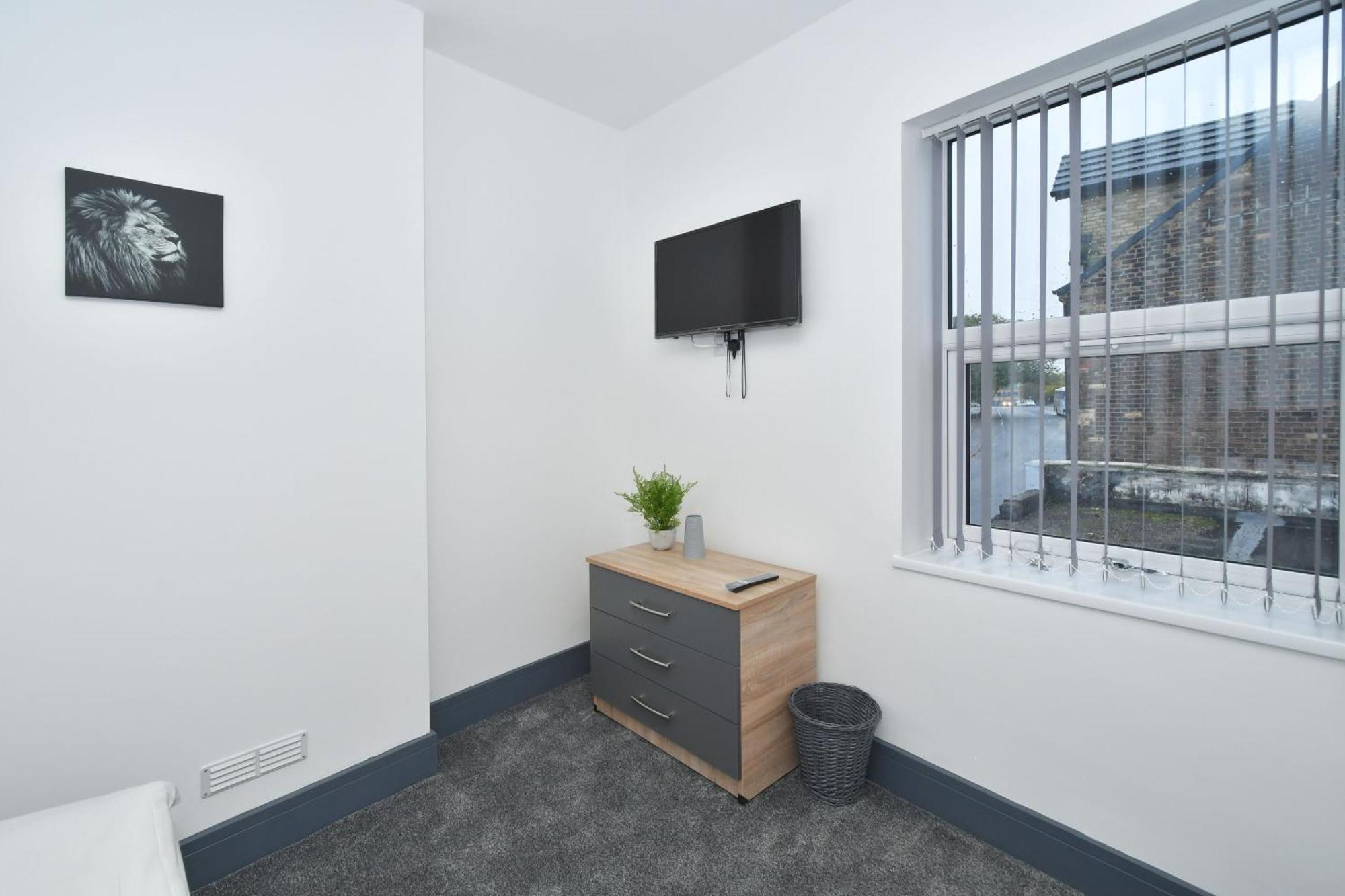 Townhouse @ 24 Brunswick Place Stoke Etruria Extérieur photo